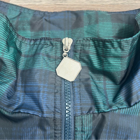 Jerzees Men’s Green and Navy Blue Plaid Bomber Lightweight Jacket - Picture 6 of 8